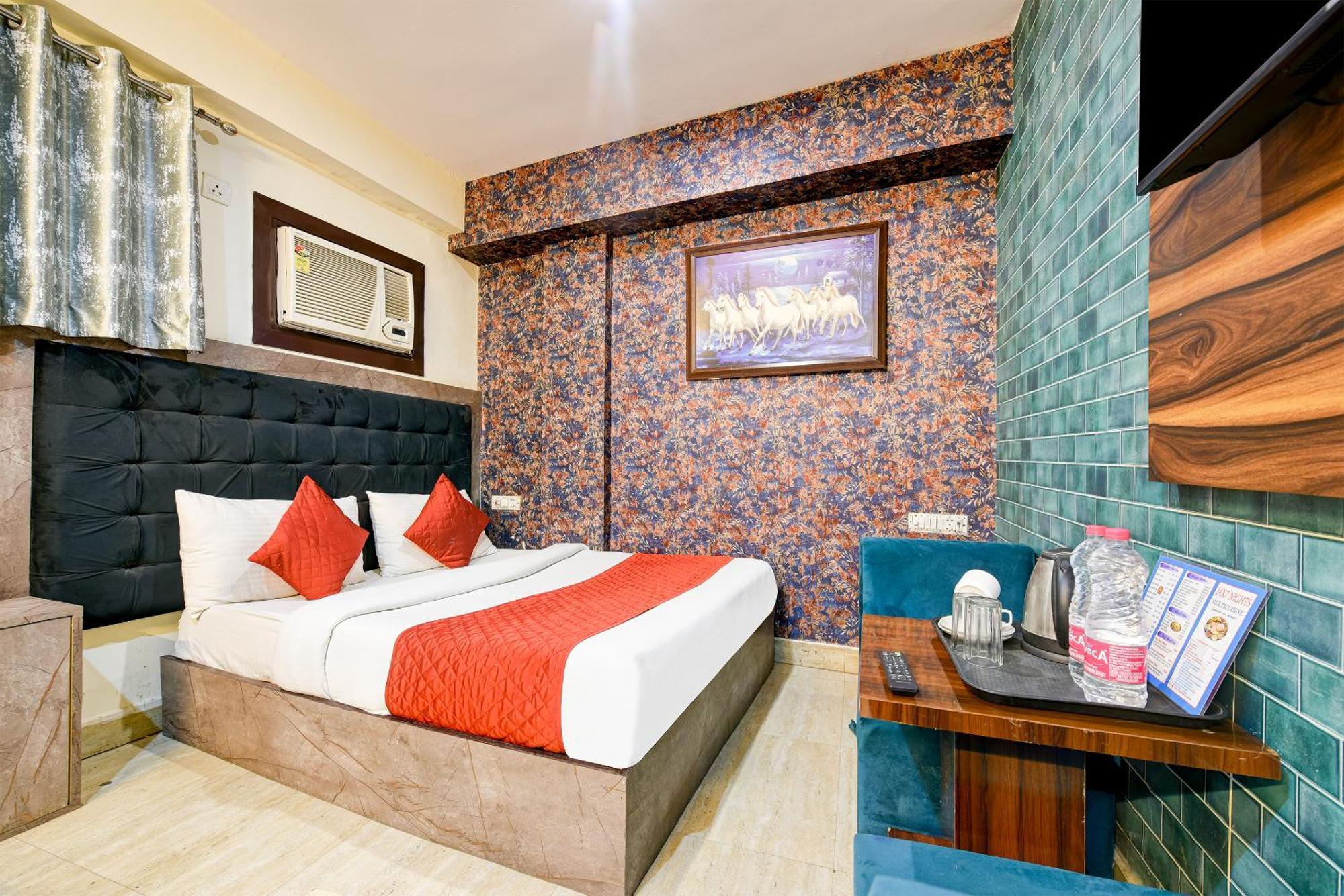 Hotel Square Plaza At Airport Yeni Delhi Dış mekan fotoğraf