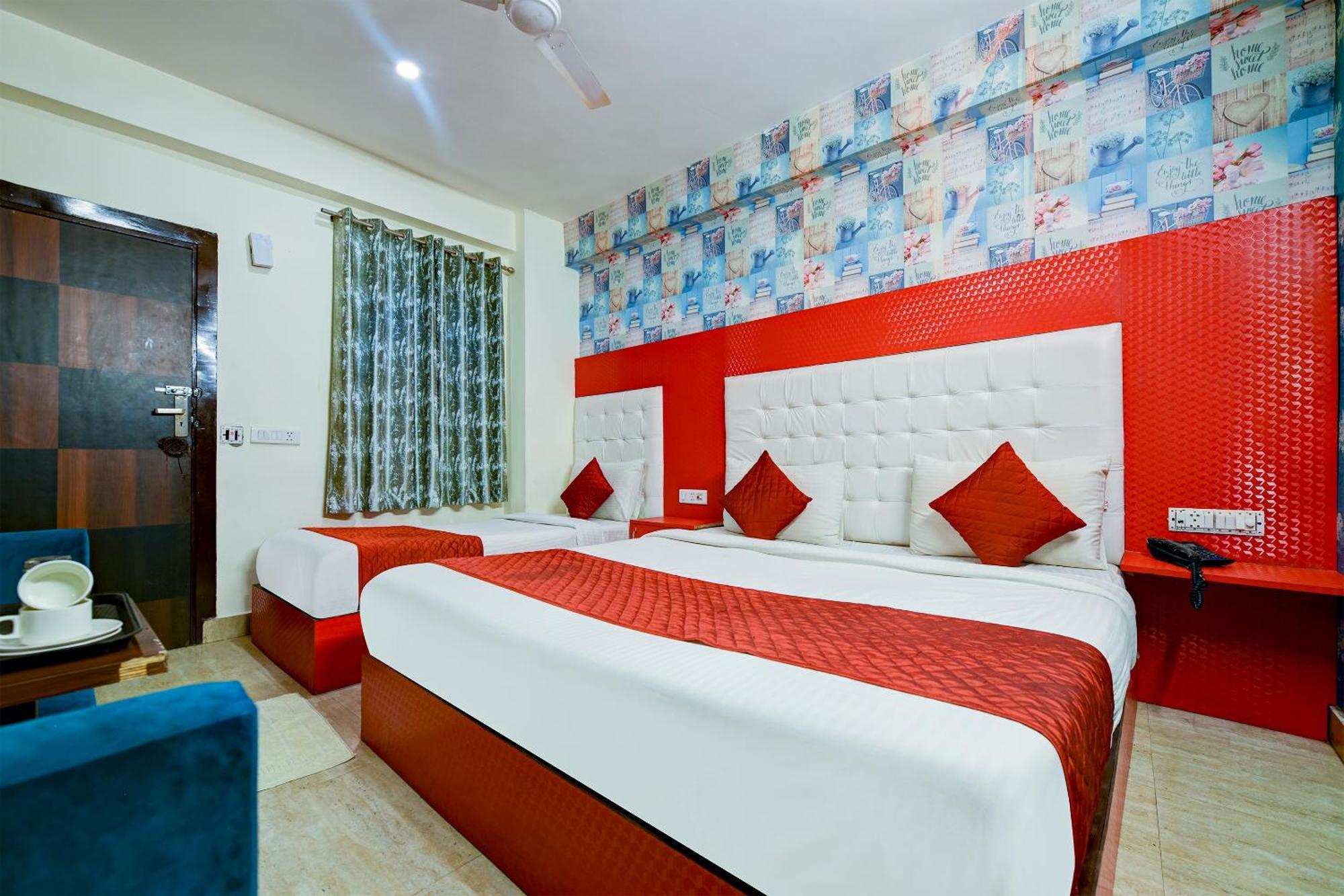 Hotel Square Plaza At Airport Yeni Delhi Dış mekan fotoğraf